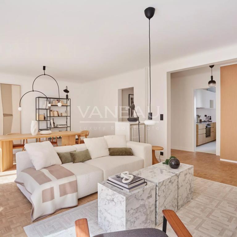 Paris XVIe - Jasmin - René Bazin - Appartement trois chambres, lumineux avec Balcon.