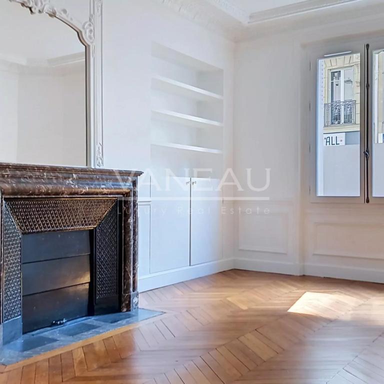 PARIS XVII - Rue de Tocqueville - Duplex