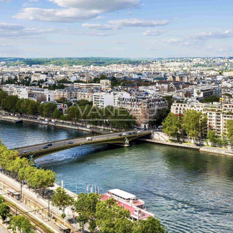 Paris XVe. Charles Michels-Javel.  Vue Paris et Seine