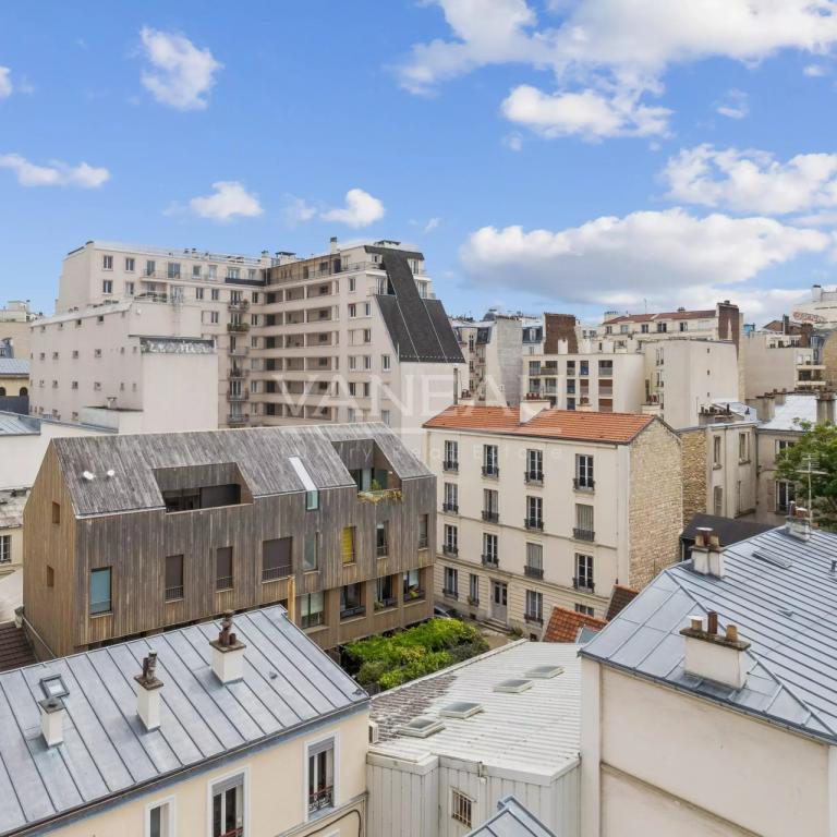 Paris XVe - 2 pièces dernier étage