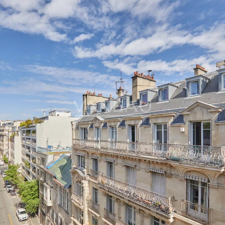 Exclusivité - Paris XVIe - Muette - Emplacement exceptionnel