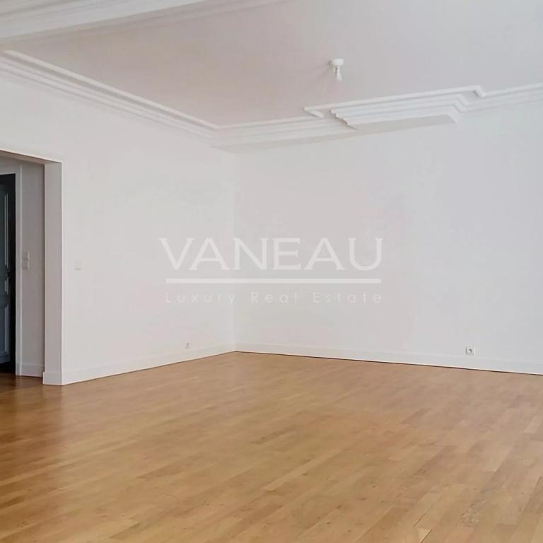 PARIS VI - RUE DU CHERCHE-MIDI-APPARTEMENT AVEC DEUX CHAMBRES