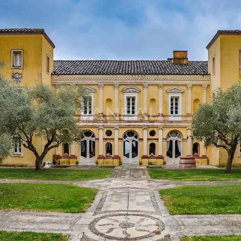 Lisle-sur-Tarn- Domaine Viticole d’exception au cœur de la Tosca