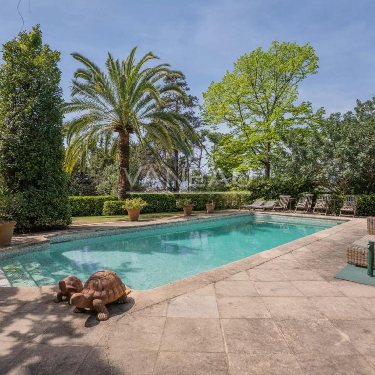 06400 - Cannes – Oxford - Vue mer - Quartier résidentiel recherc