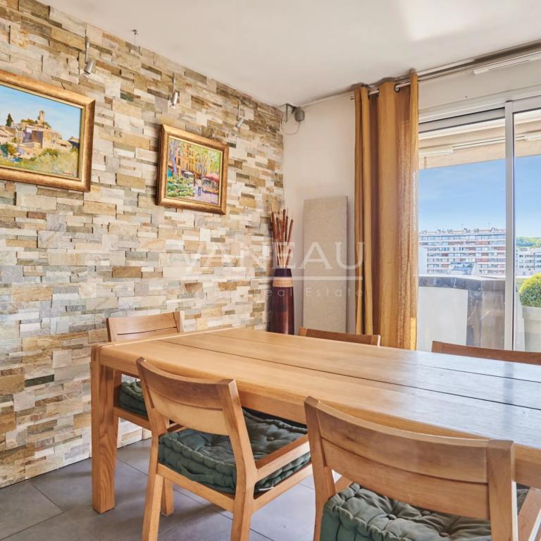 EXCLUSIVITE - Appartement familial avec terrasse