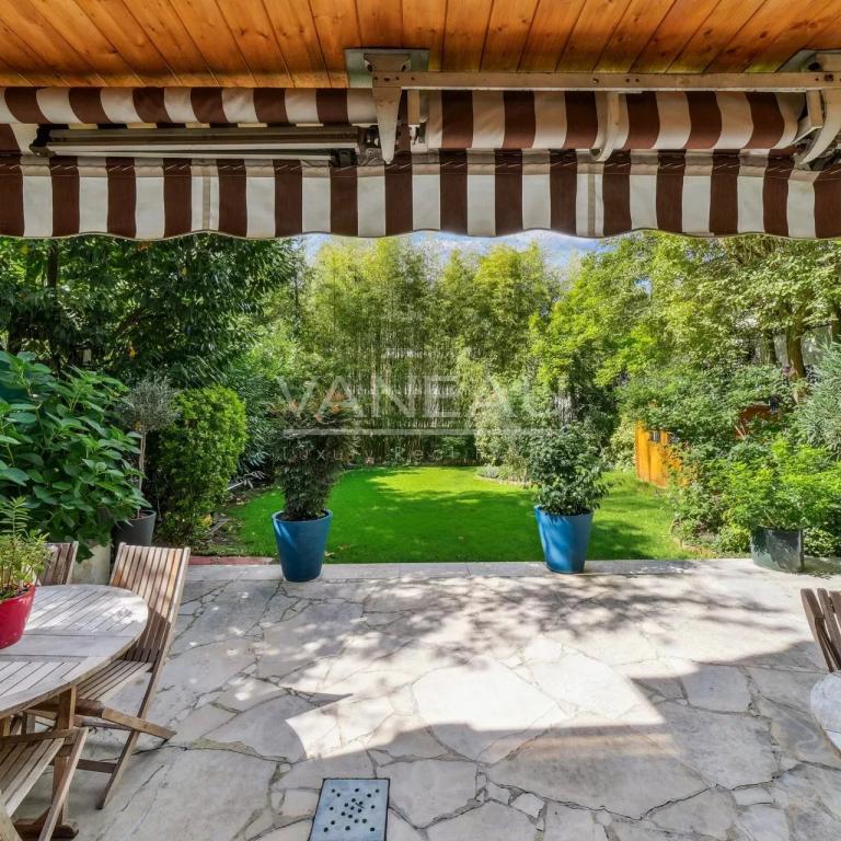 Neuilly 92200 - Appartement d’exception avec jardin privatif