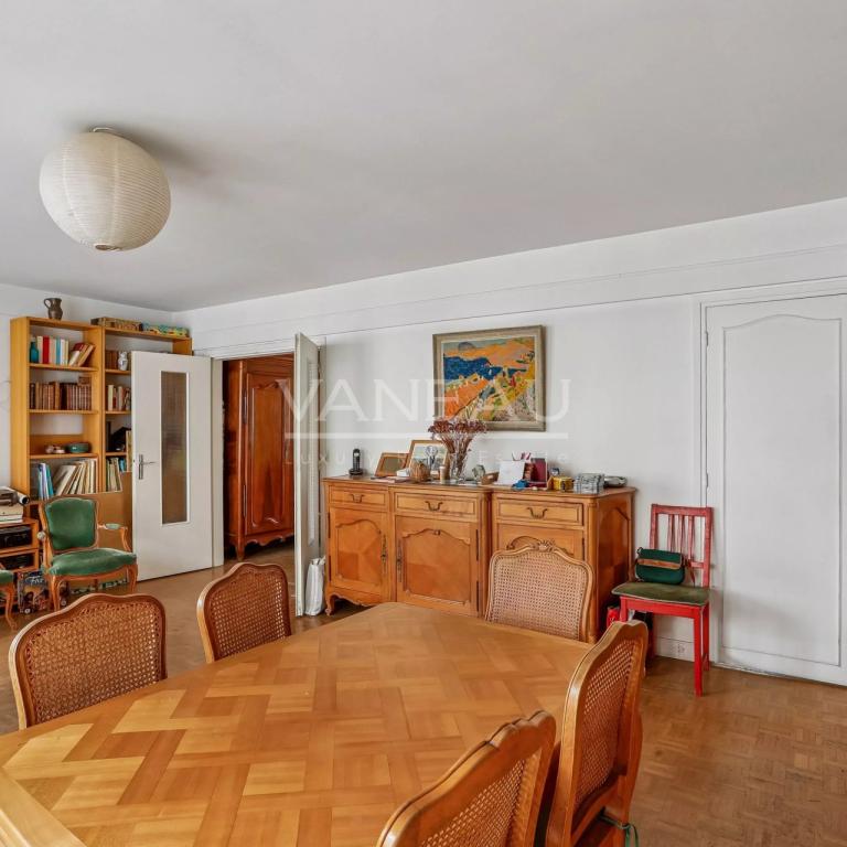 Paris 15ème La Motte-Picquet Grenelle - 5 pièces 4 chambres