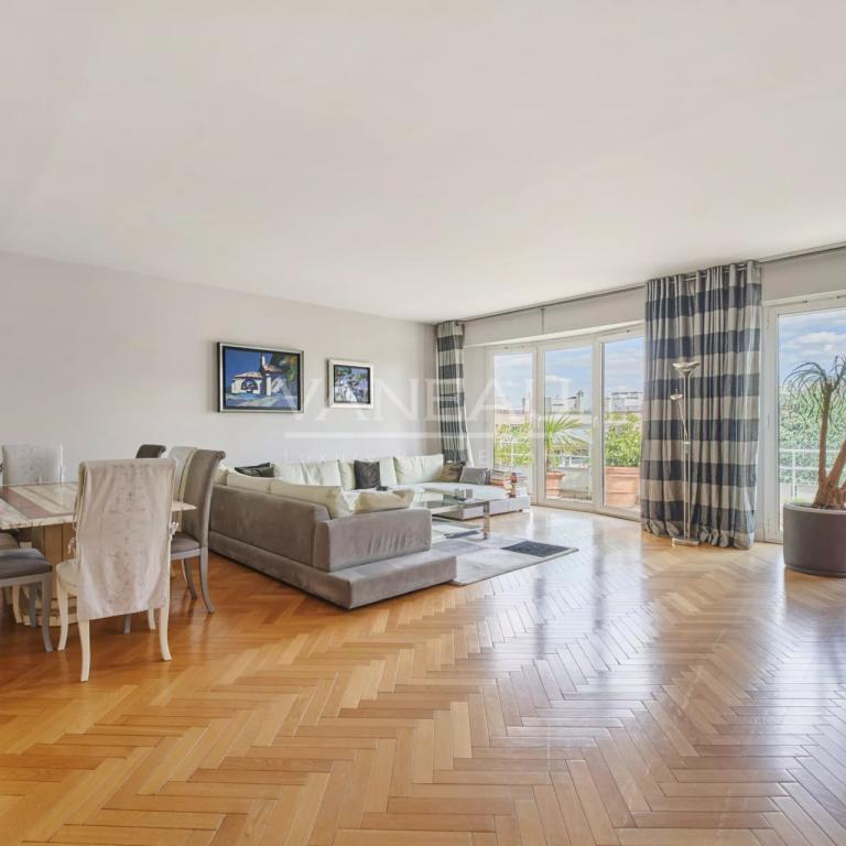 Neuilly-sur-Seine - Les Sablons-Penthouse-Terrasses-Vues tour Ei