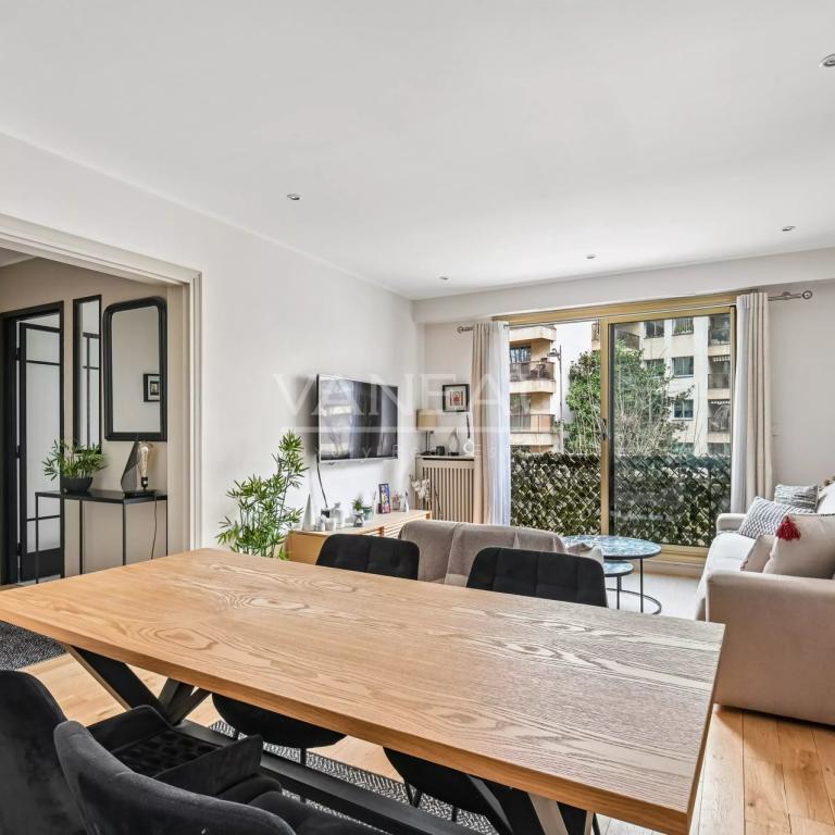 Paris XVIIe- Limitrophe Neuilly- Appartement clé en main avec ba