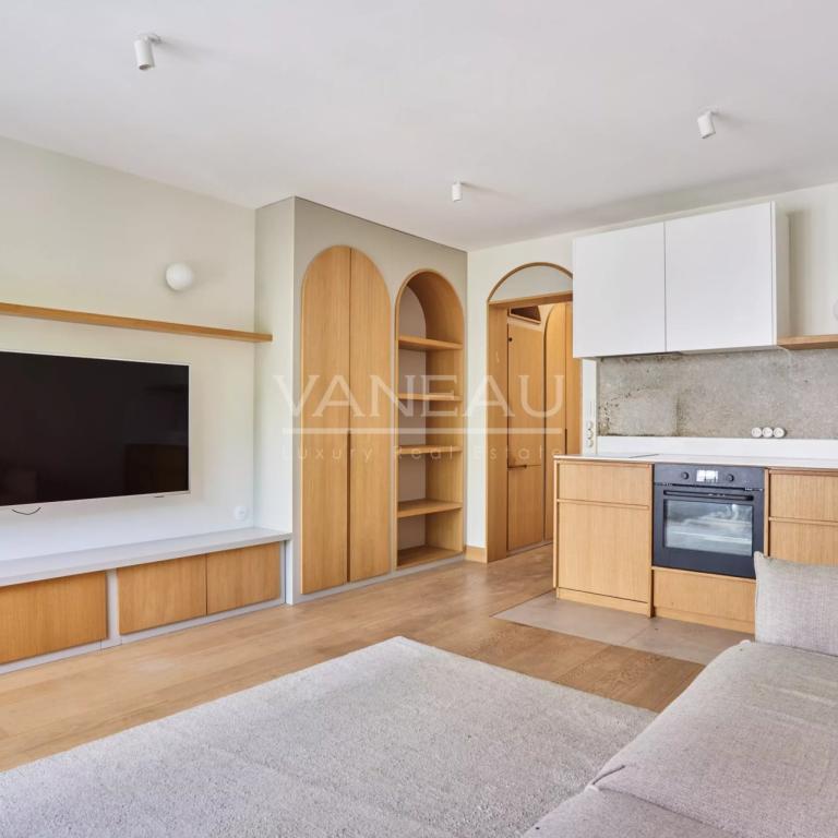Paris XVIe- Villa Scheffer - Studio avec balcon