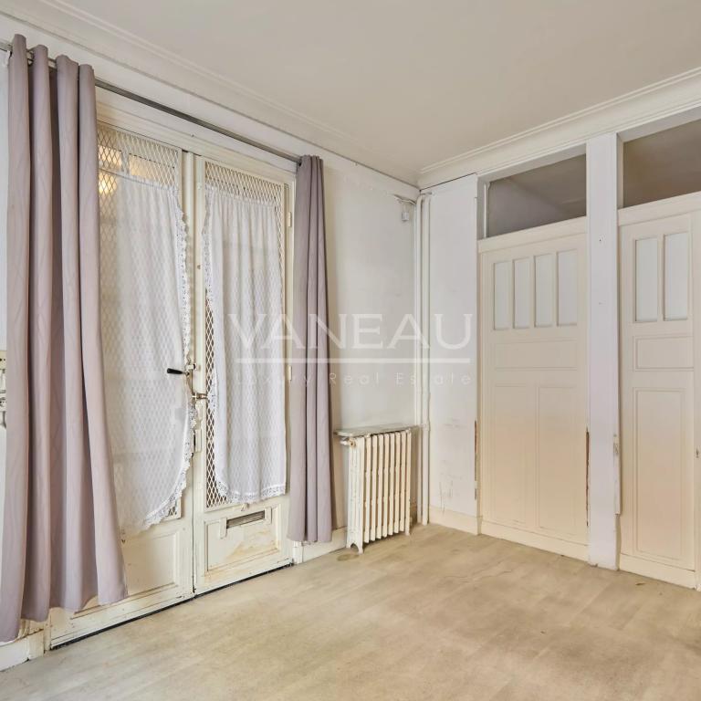 PARIS XV - Convention : Appartement au calme à rénover