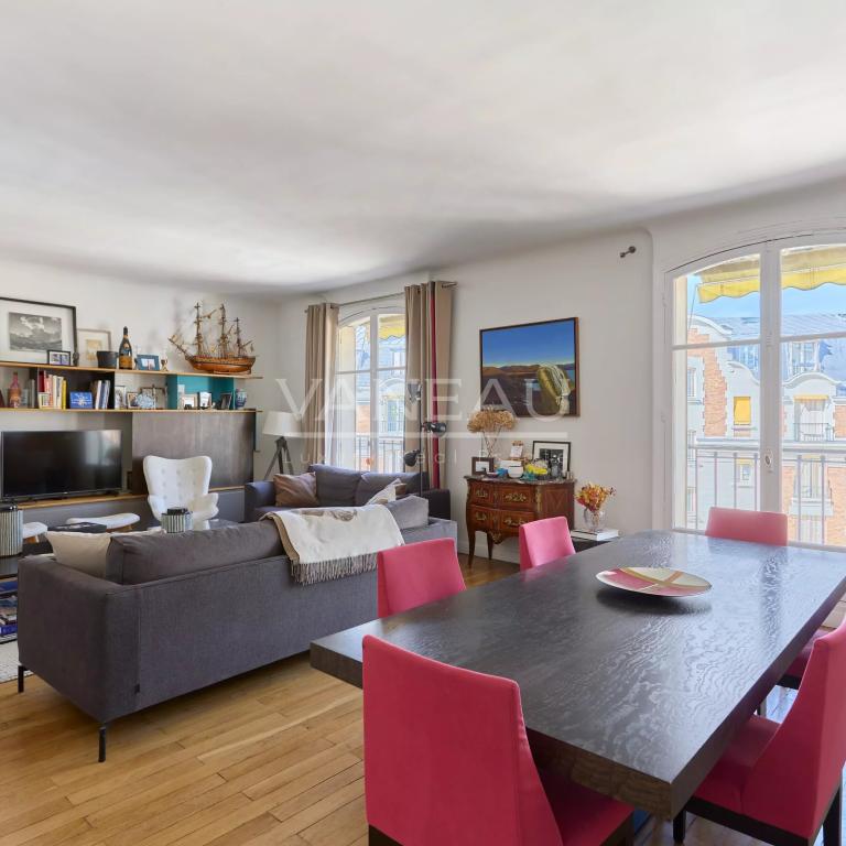 Neuilly - Saint-James - Appartement familial - Dernier étage noble