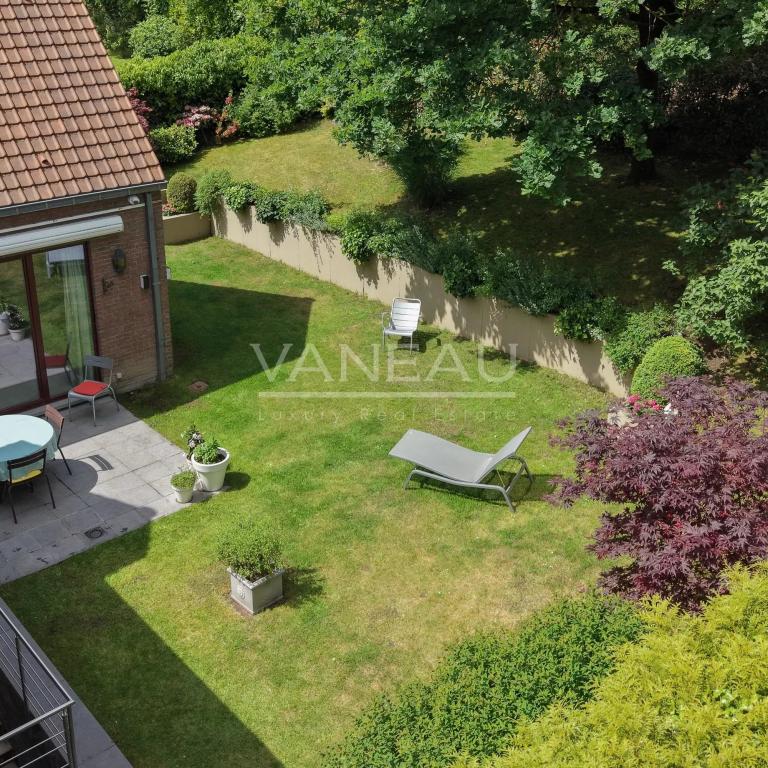 Superbe villa 4 chambres + jardin à Uccle !