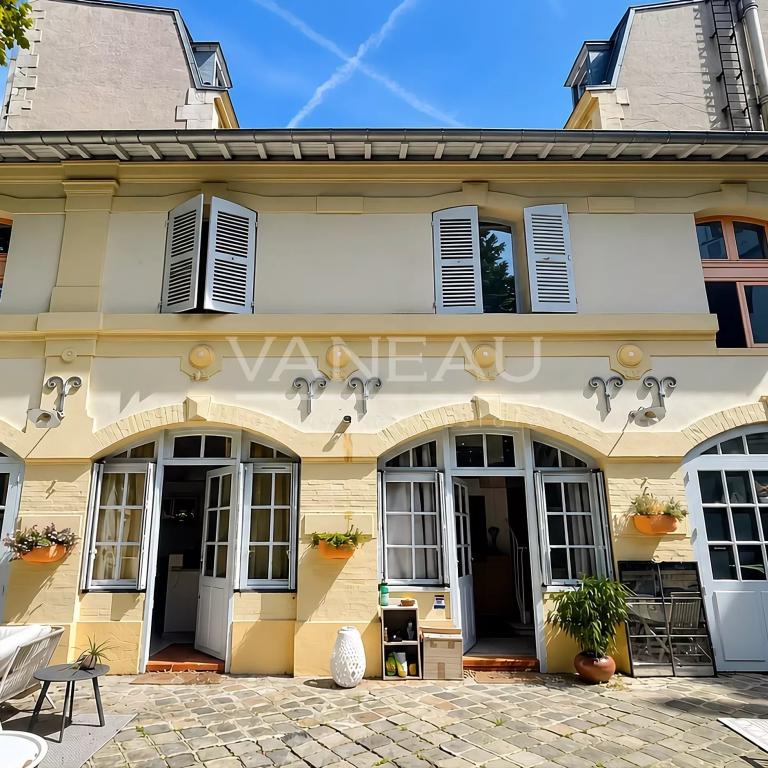 Maison exceptionnelle avec 320 m2 de jardin - confidentiel -