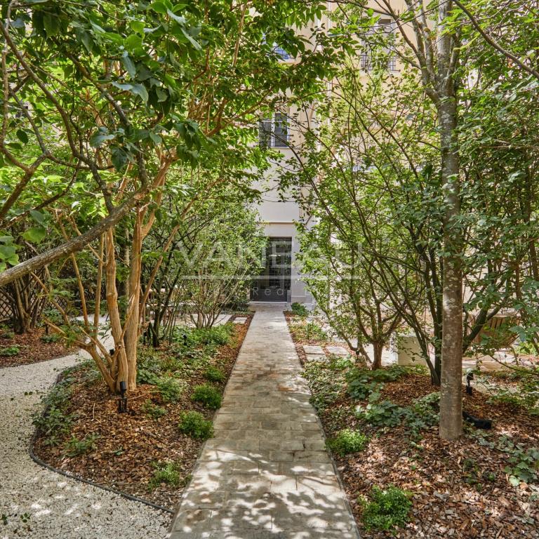 Paris VIe - Notre Dame Des Champs - Ensemble immobilier