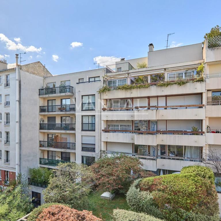 Paris 15ème Saint-Charles - 2 pièces sur jardin avec balcon exposé ouest !