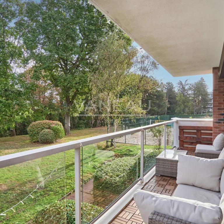 Résidence standing - 3 pèces avec terrasse - piscine et tennis ....
