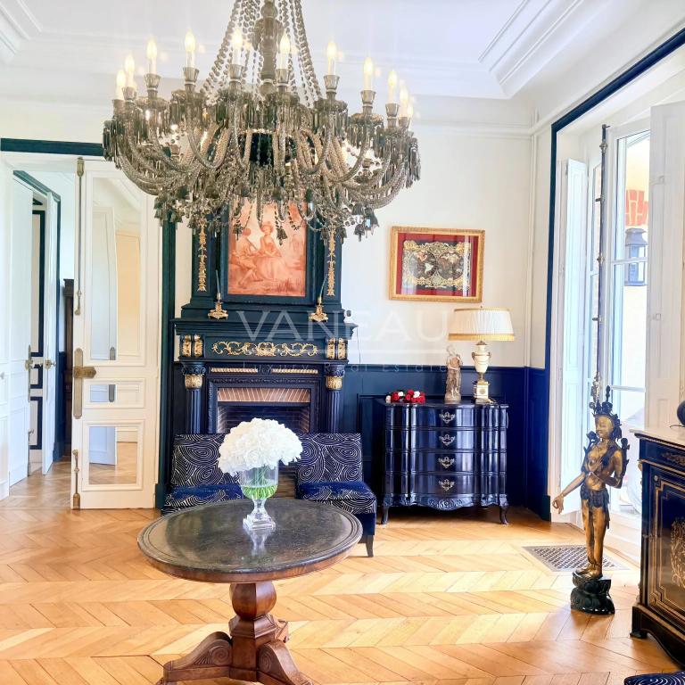 Propriété équestre de 7,8 ha avec château, Pays d'Auge