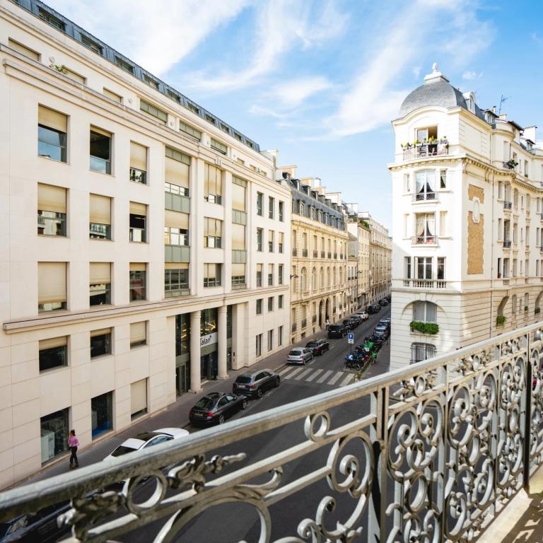 Appartement raffiné de 285 m2 Paris 16ème Chaillot