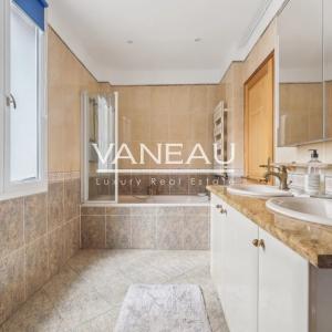 BOULOGNE / Porte de Saint Cloud / Bel appartement