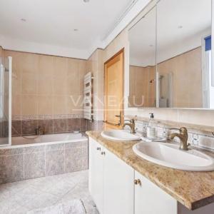 BOULOGNE / Porte de Saint Cloud / Bel appartement