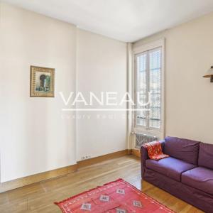 ***TRIANGLE D'OR / MONTAIGNE***