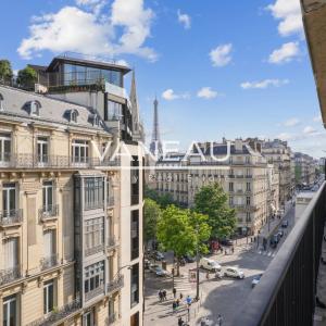Paris VIIIe - GEORGES V - Pied-à-Terre d'exception