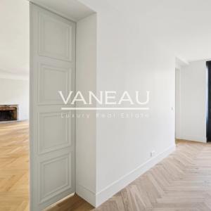 PARIS VIIIe - Proche Place Beauvau