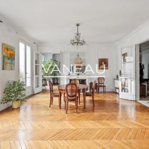 PARIS VIIe - Duroc - appartement familial - Quatre chambres- bal