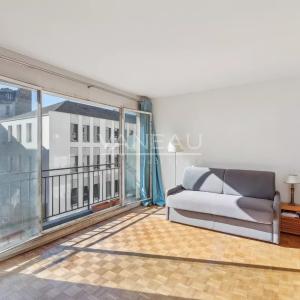 Paris 7ème - Invalides - studio - balcon
