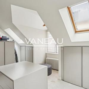 Neuilly-sur-Seine - Perronet - Hôtel Particulier -8 - pièces-Ter