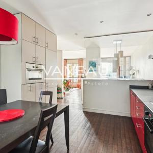 PARIS - XVIe - Beau duplex familial avec une vue imprenables sur