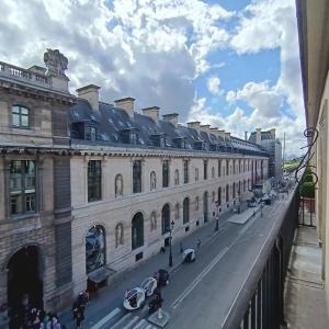 Paris Ier arrondissement -  Bel appartement familial face à la P