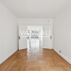 Paris XVIe - Victor Hugo - Bel appartement familial  en étage él
