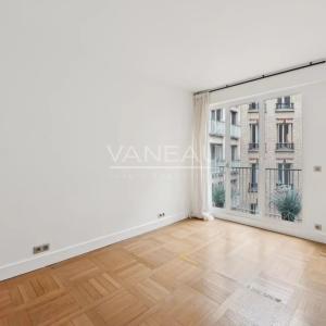 Paris XVIe - Victor Hugo - Bel appartement familial  en étage él