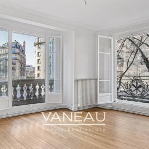 Corvisart/Tolbiac - Charmant trois pièces avec balcons