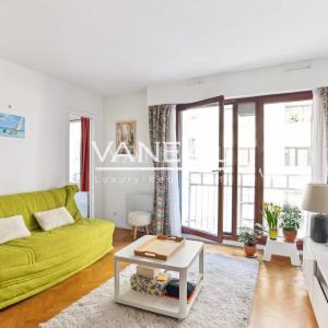 PARIS XIIème - Studio immeuble moderne