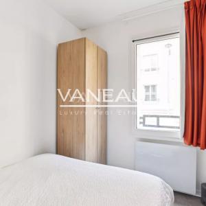 PARIS XIIème - Studio immeuble moderne