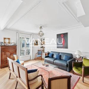 Paris XVIe - Village d'Auteuil - Appartement rénové en étage éle