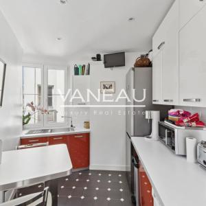 Paris XVIe - Village d'Auteuil - Appartement rénové en étage éle