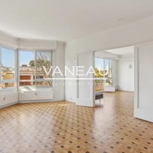 PARIS XVIe - Serres d'Auteuil - Vue dégagée - Balcon