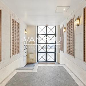 Neuilly - Mairie - Rue de L'Église
