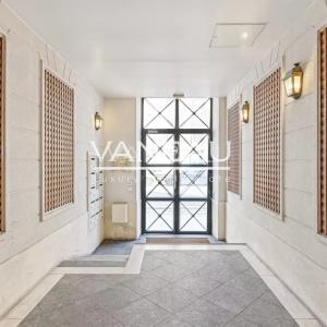 Neuilly - Mairie - Rue de L'Église