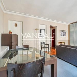 Paris VIIe - Charmant appartement au coeur du Gros Caillou.