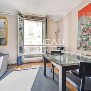 Paris VIIe - Charmant appartement au coeur du Gros Caillou.