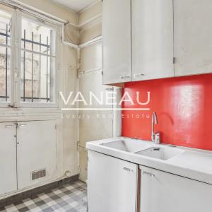 Paris VIIe - RUE SAINT DOMINIQUE - Élégant appartement avec vue 