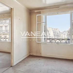 Paris VIIe - RUE SAINT DOMINIQUE - Élégant appartement avec vue 