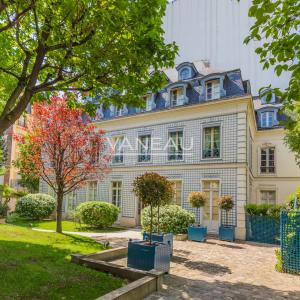 Paris IX - Environnement d'exception et confidentiel - Pied-à-te