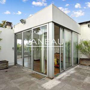 Neuilly - Saint James - quatre pièces avec terrasse