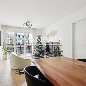 Levallois - Villiers / Greffulhe - trois pièces en parfait état 
